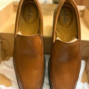 Clark’s new in box men’s size 9